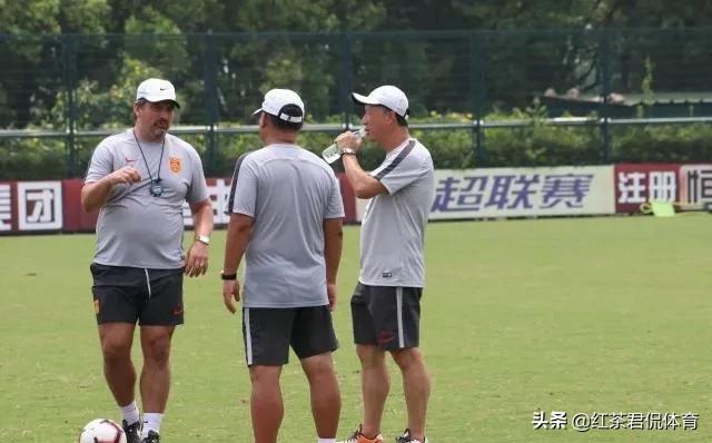 中超首轮客战卓尔海报,中超重燃战火迎关键战