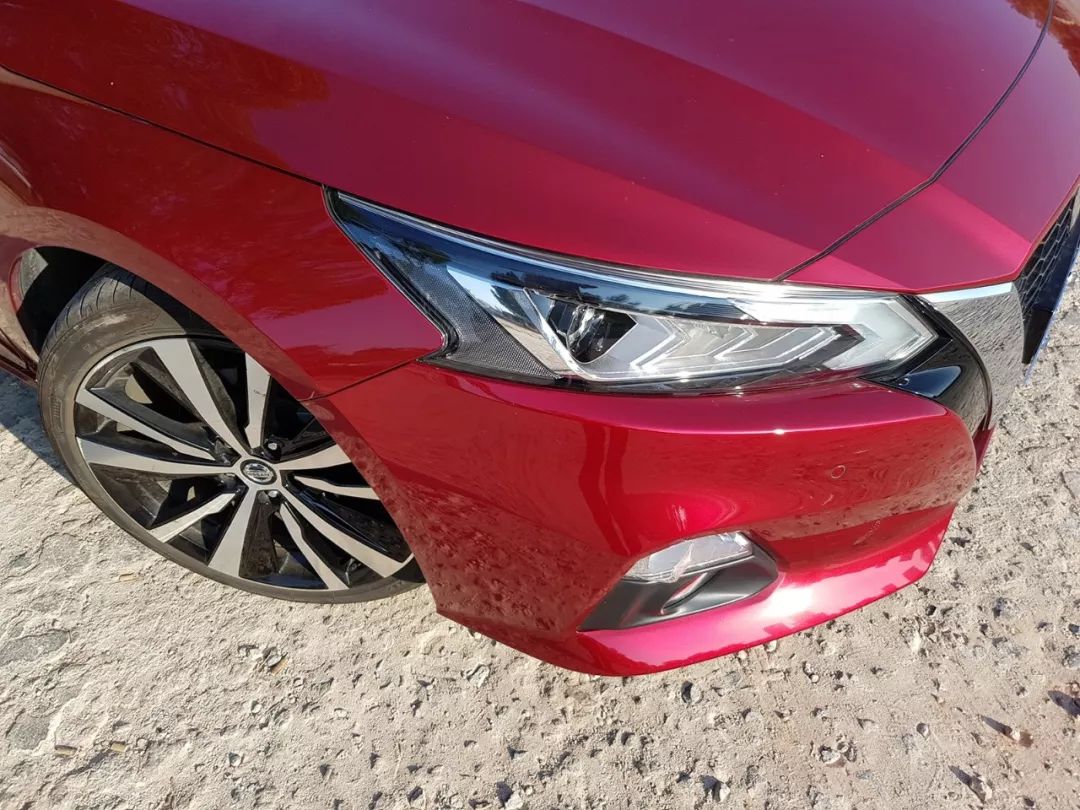 天籁2.0t252马力,一台天籁的成本造价