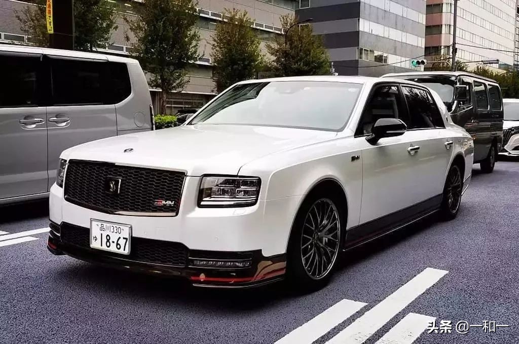 想与丰田社长开同款世纪GRMN，限700辆的模型了解一下