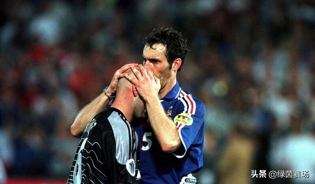 世界足球历史十大最强后卫,史上最佳防守球员排名