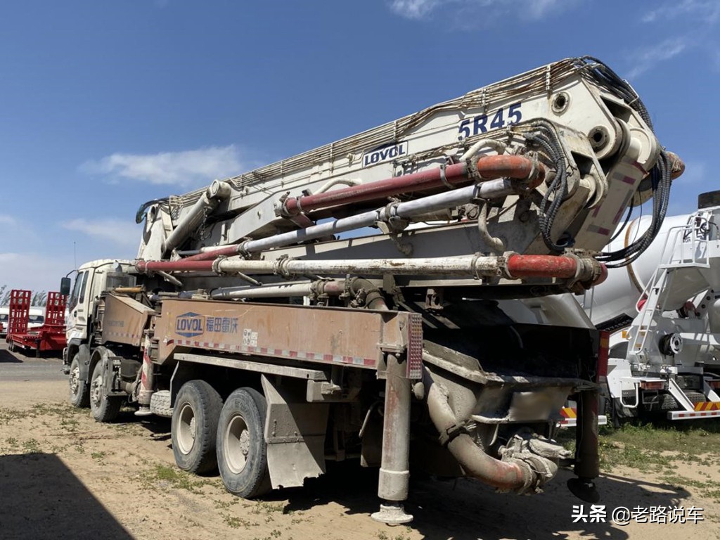 欧曼9.6米490马力自动挡货车,欧曼9米6520马力