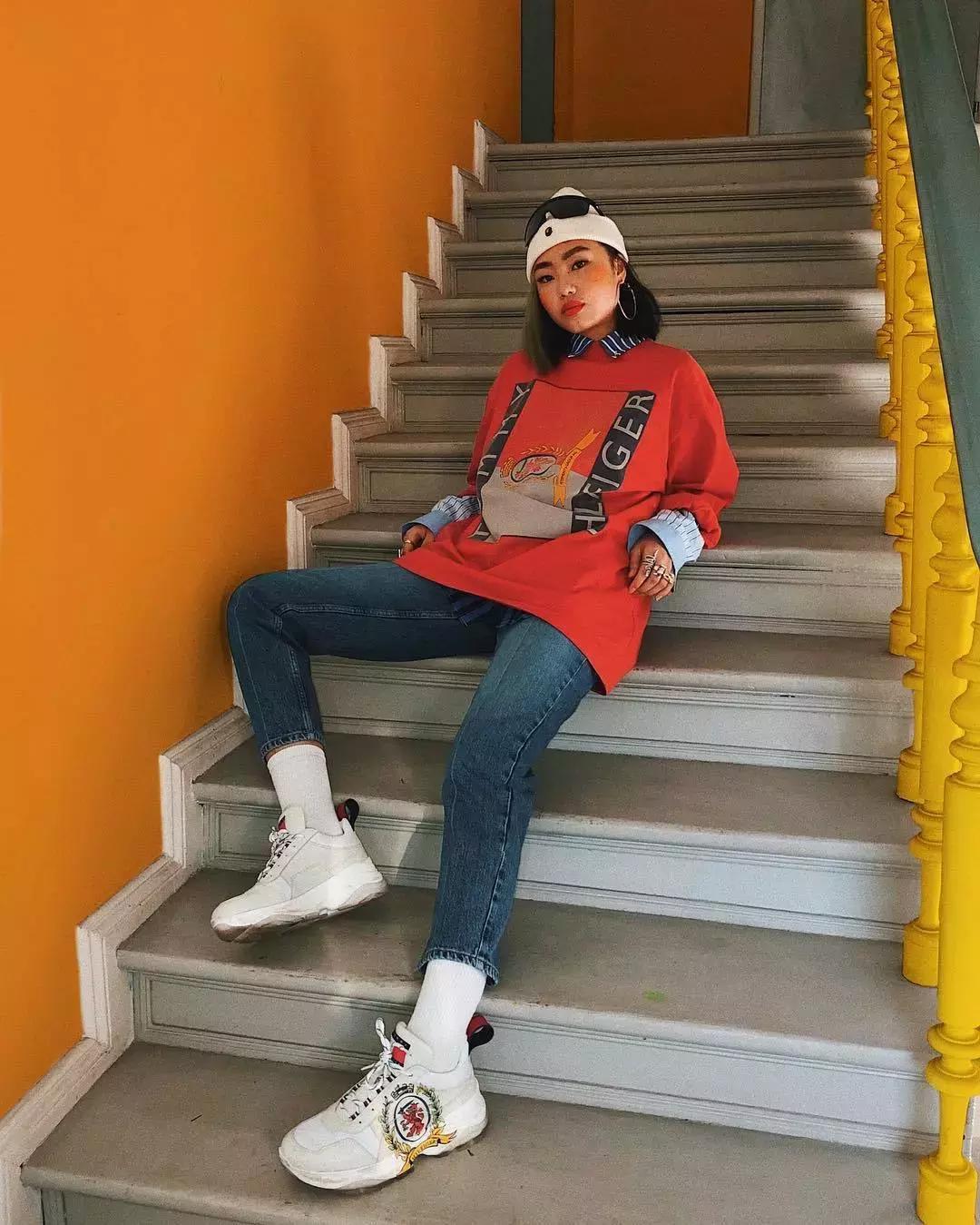 温度低穿的衣服,冬天穿宽松的卫衣怎么搭配