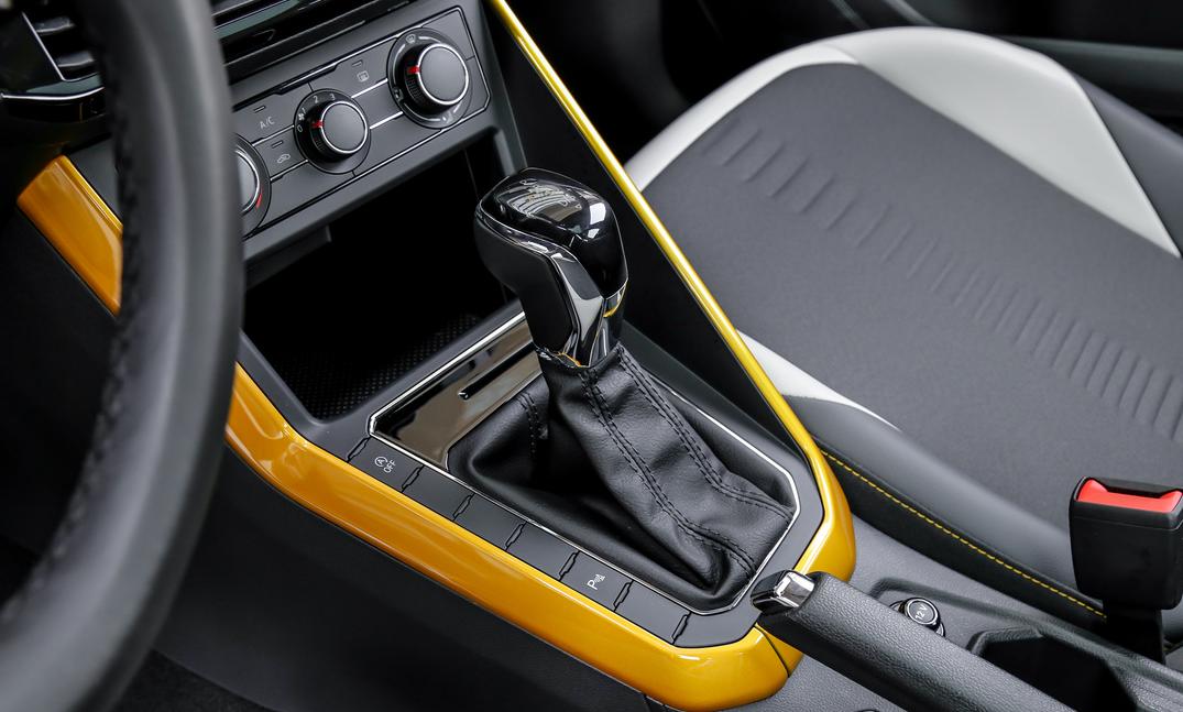 新款polo好还是新款飞度好,飞度polo最新款