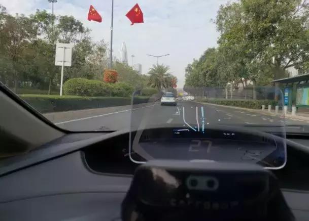 哪款车的hud最好用,最厉害的车载hud
