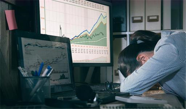 回顾武磊攻破巴萨球门瞬间,回顾武磊留洋全进球