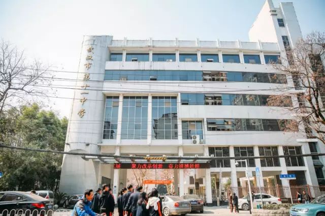 武汉人为什么离不开热干面呢,武汉人离不开的热干面