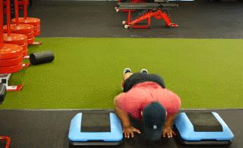 卧推从110到135kg训练方法,新手卧推怎么练进步最快