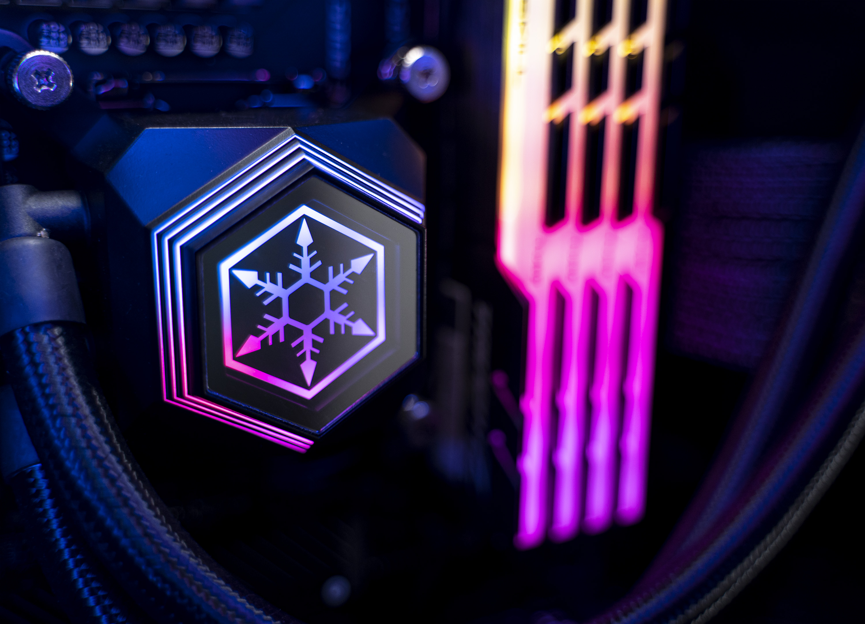 联力鬼斧机箱使用感受,联力鬼斧机箱装机配件推荐