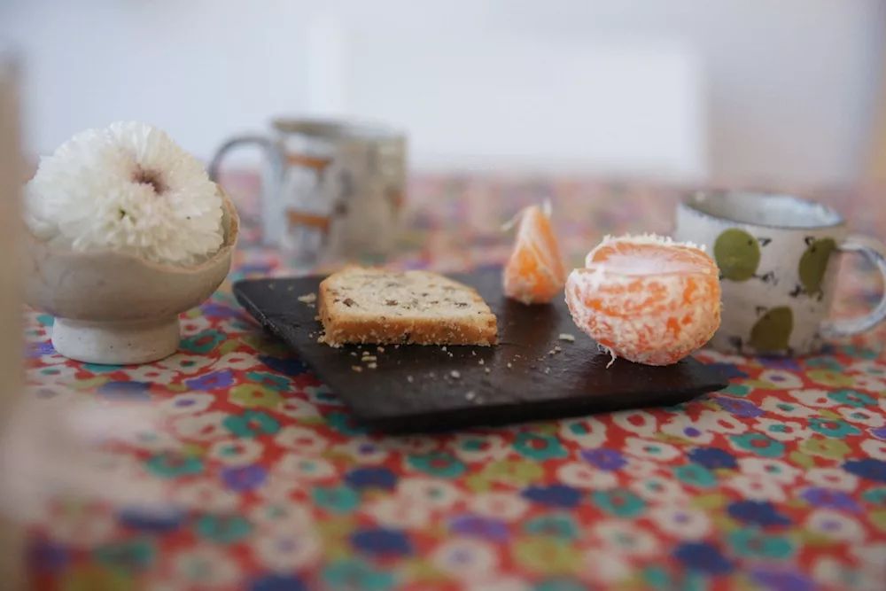 用水泥砌橱柜,用粘土捏一个好看的柜子