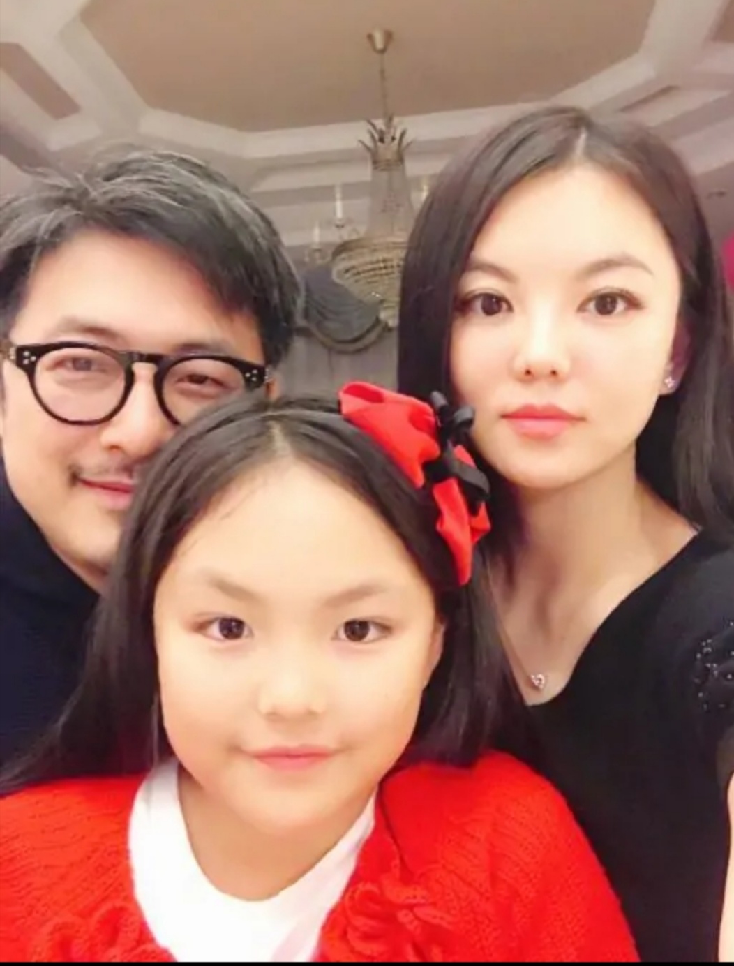 网友戏称李湘像“油桶”,豪不掩饰“富养”女儿王诗龄