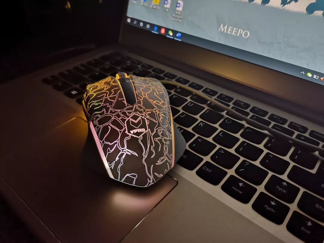 见物如面的下一句,见物如面下一句