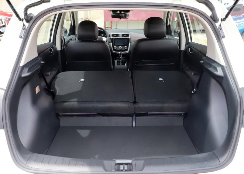 15万想换家用suv这几款真香,20万预算选轿车这三台车值得关注