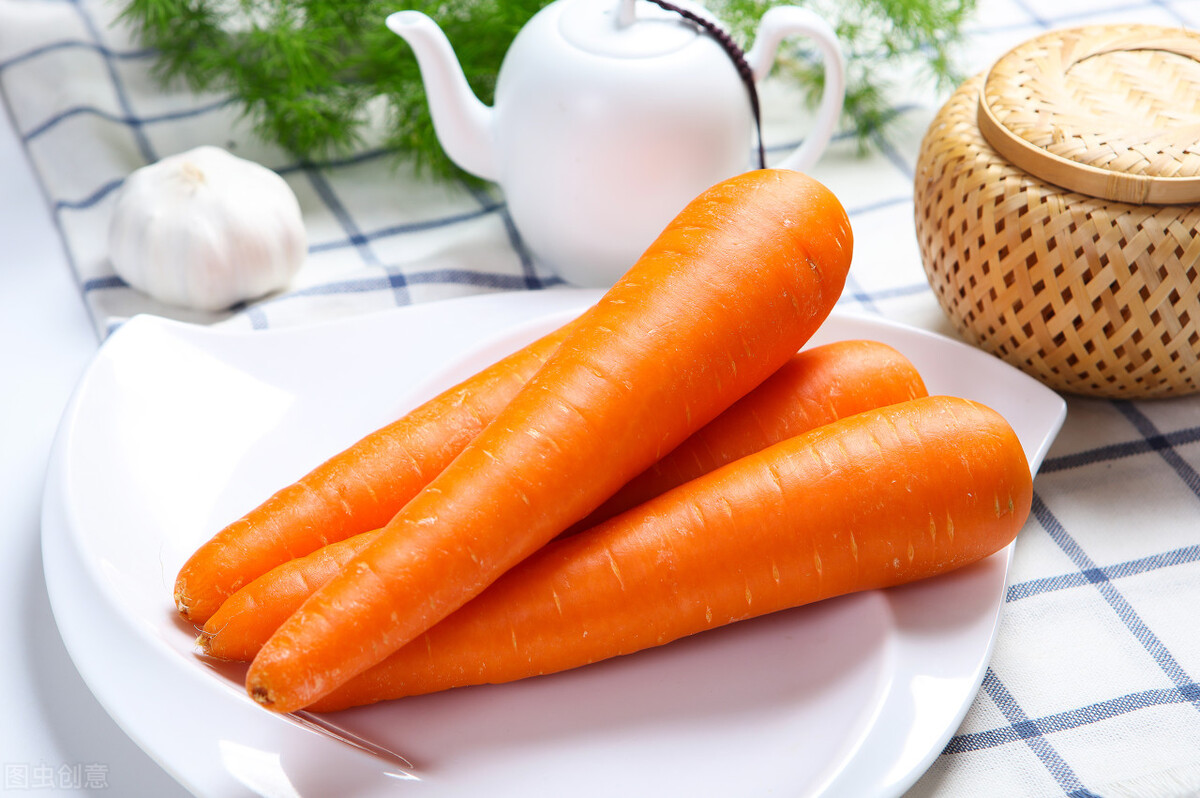 女生做了近视手术应该吃些什么,儿童近视一千五百度可以做手术吗