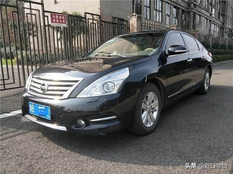 已经三十岁了，父母还不愿意给我买车，该离家出走吗？