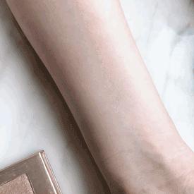 venusmarble九色眼影测评,橘朵的单色眼影新版和旧版对比