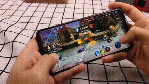 iqoo手机算游戏手机还是旗舰手机,iqoo是游戏手机还是旗舰手机