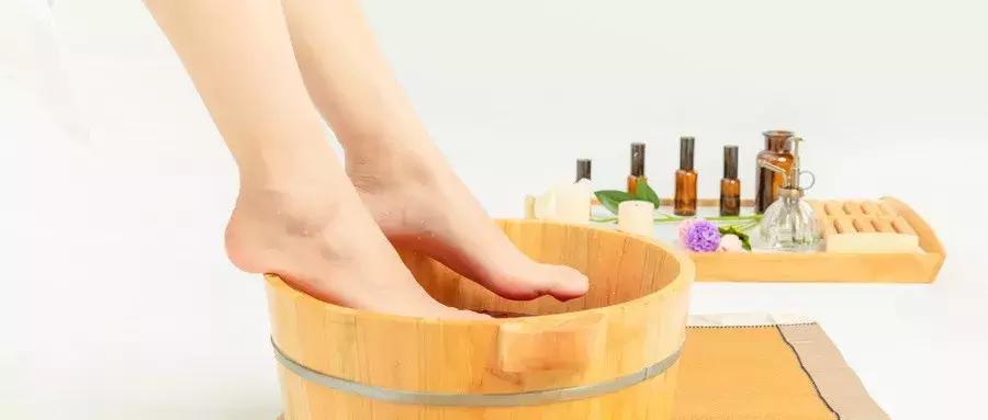 皱纹代表着什么,眉头皱纹是什么纹