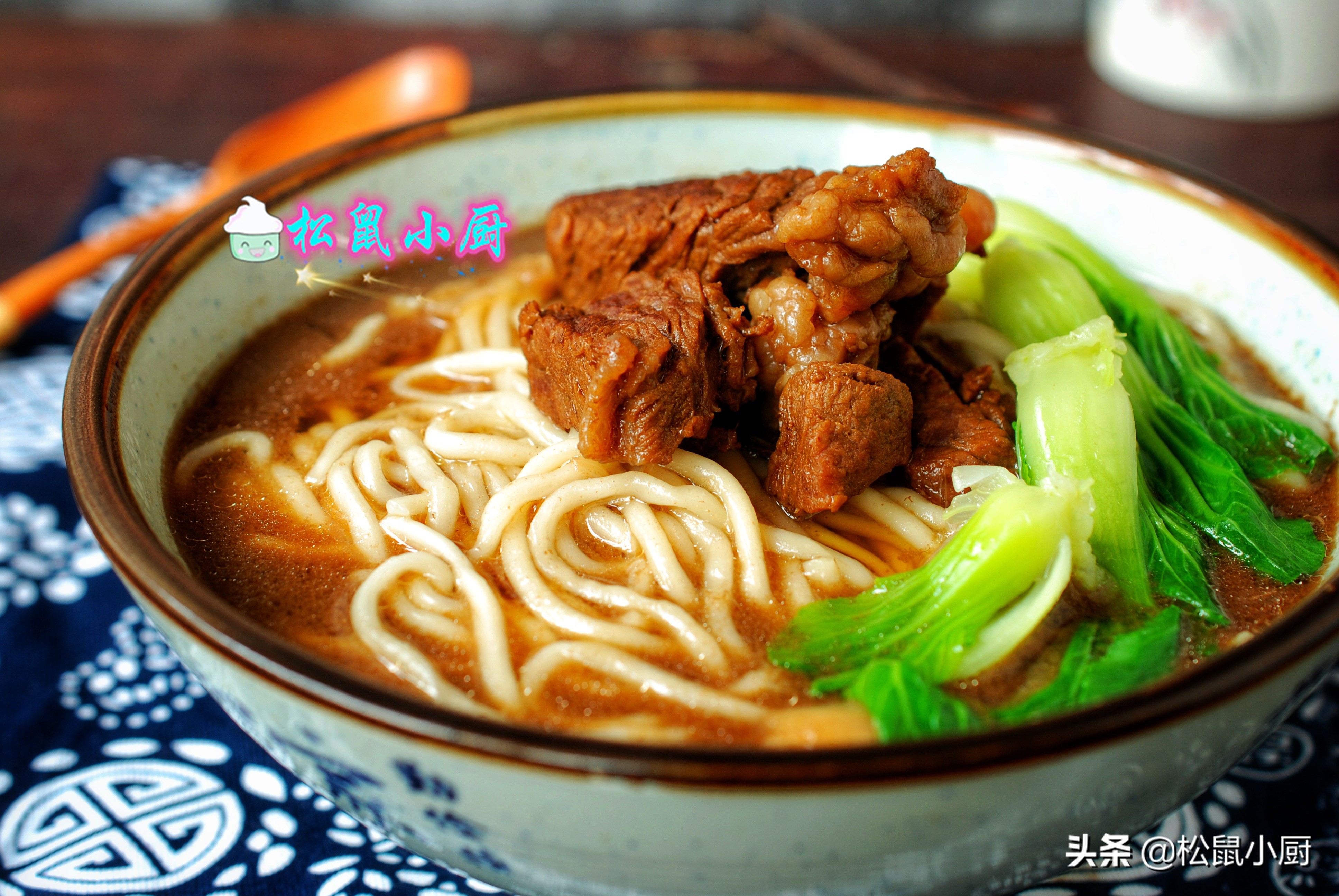 不用揉面的面条机,不用手擀面条的神器