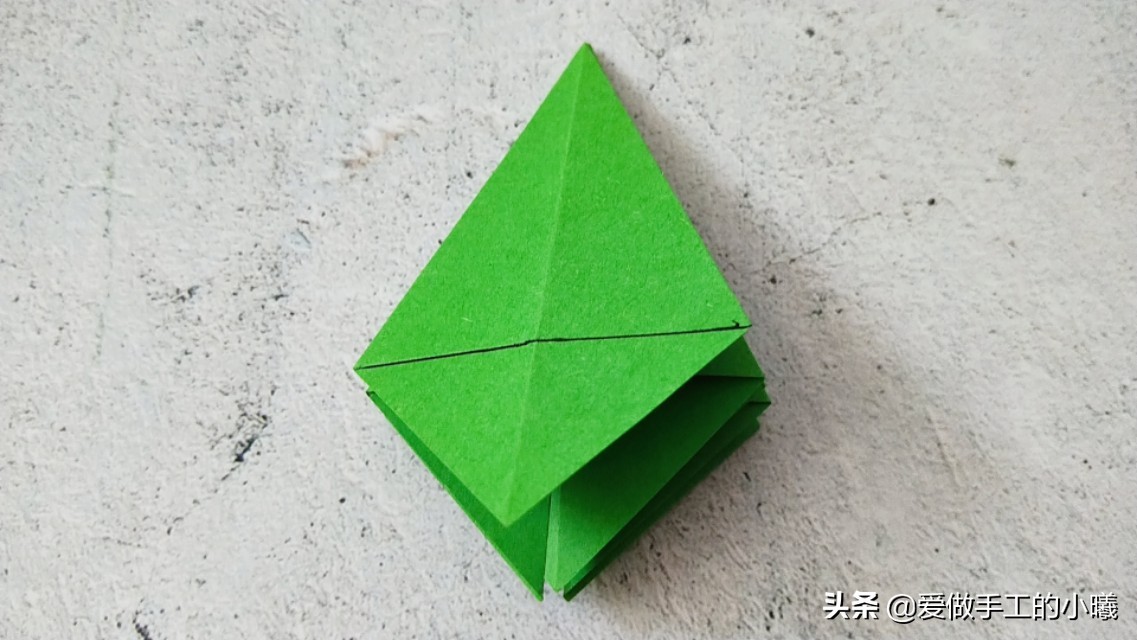 圣诞树折纸教程简单视频,圣诞树折纸教程详细