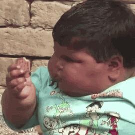 宝宝太胖了就爱吃肉怎么办,宝宝体重超重该如何给宝宝减肥