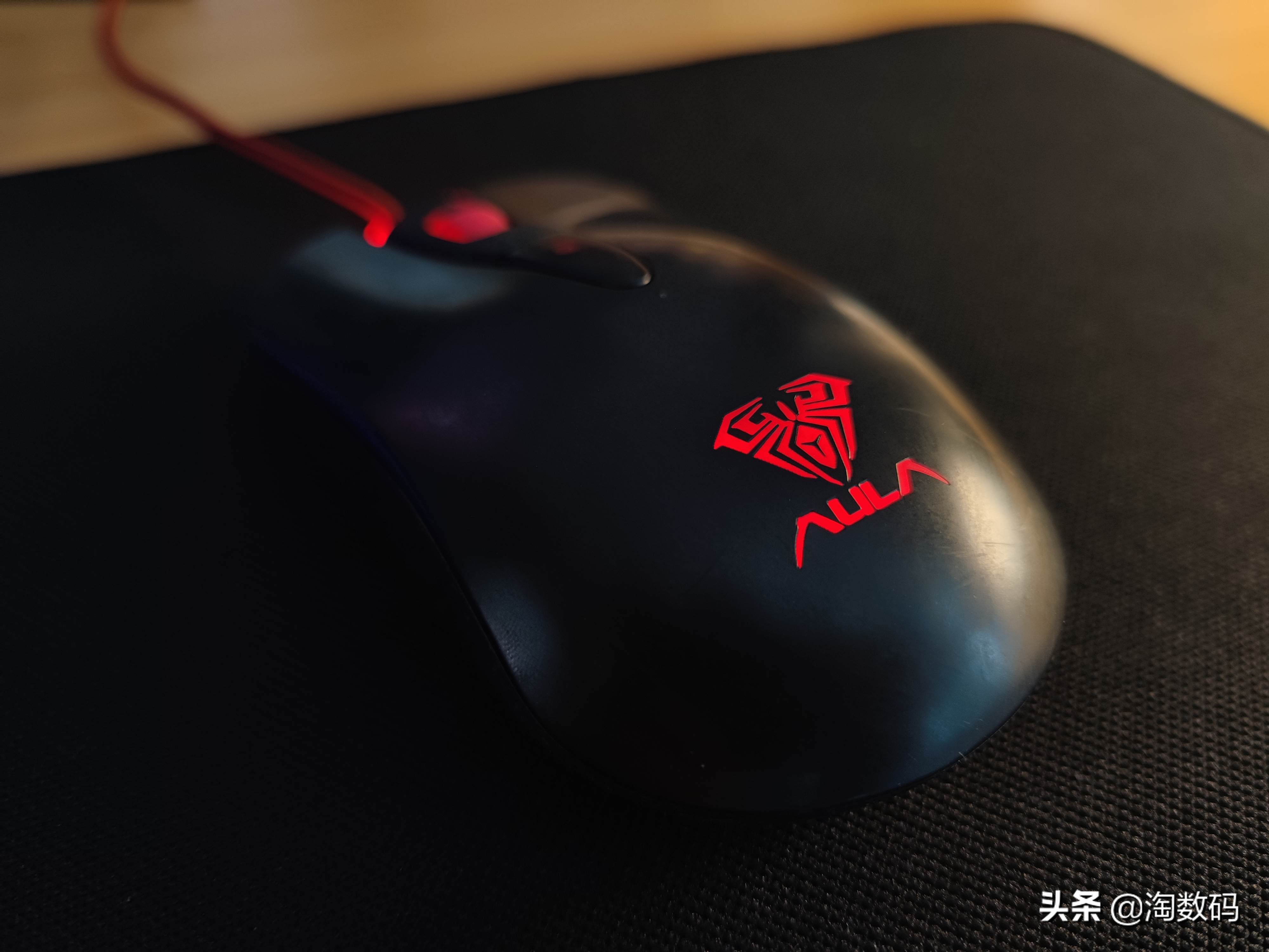 ￥9.9原封库存洋垃圾：AULA暗黑魔羯游戏鼠标开箱+拆解+除胶晒单