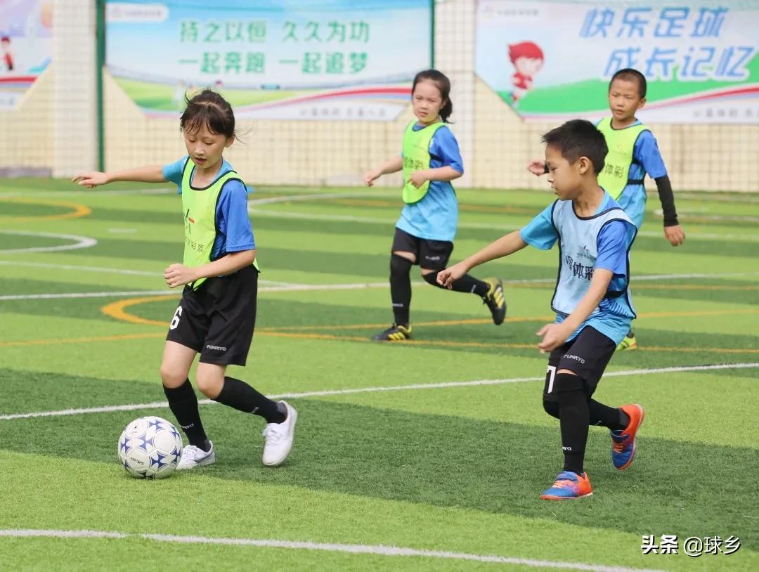 公益体彩快乐操场走进新洲小学,公益体彩快乐操场活动走进保定