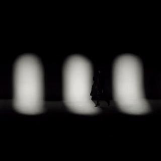 时装周看明星秀场,时装周走秀朋友圈背景