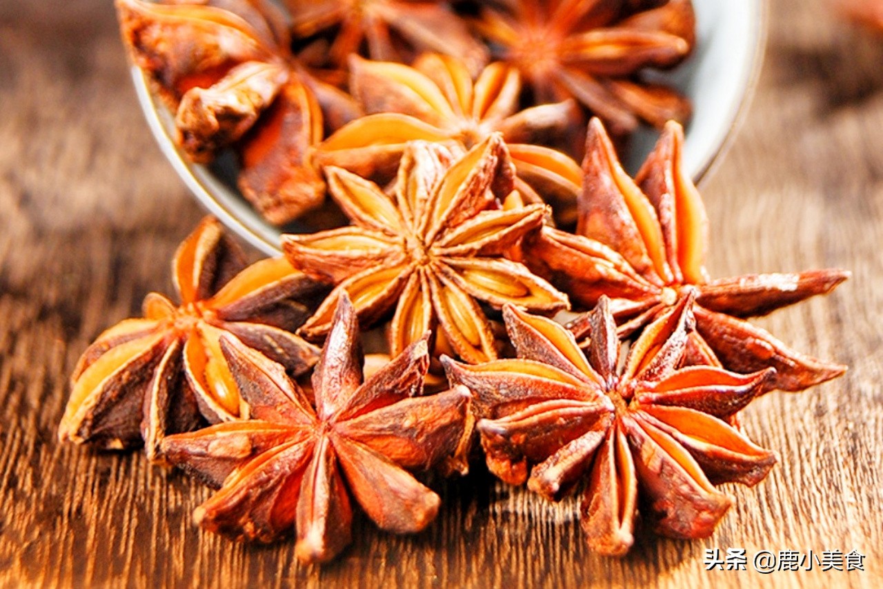 炖羊肉只放三种调料就够了,炖羊肉切记三不放