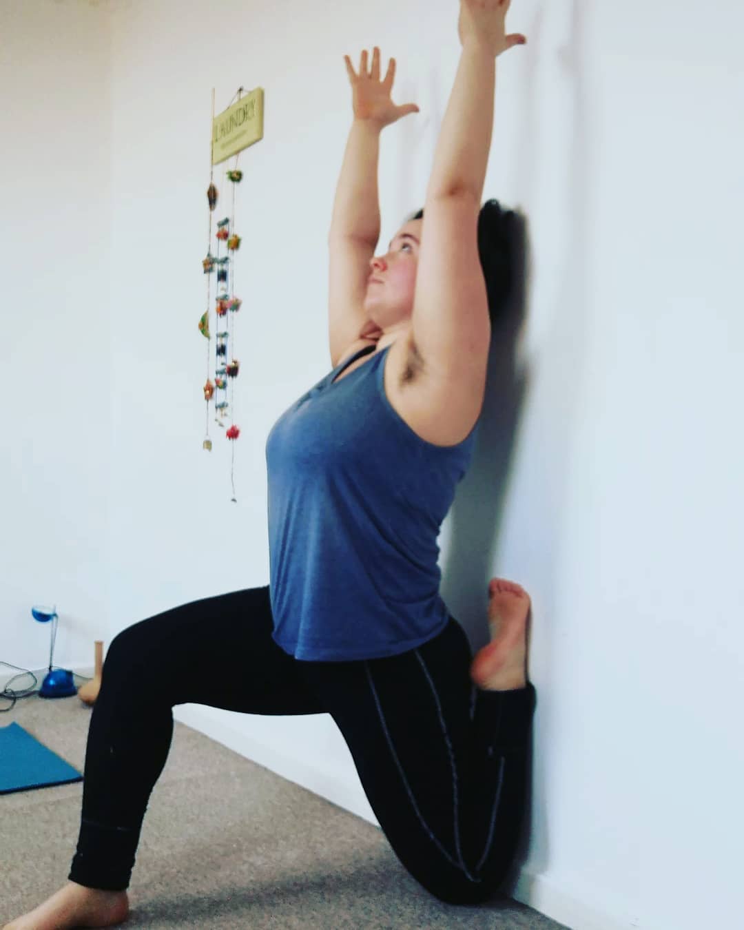 竖叉臀部总是歪一边,练横叉竖叉会让臀部变小吗