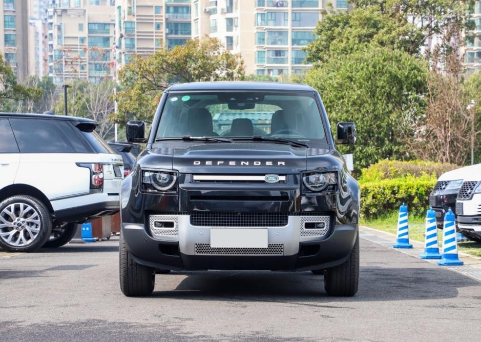 路虎卫士极光价格,好不好看路虎极光