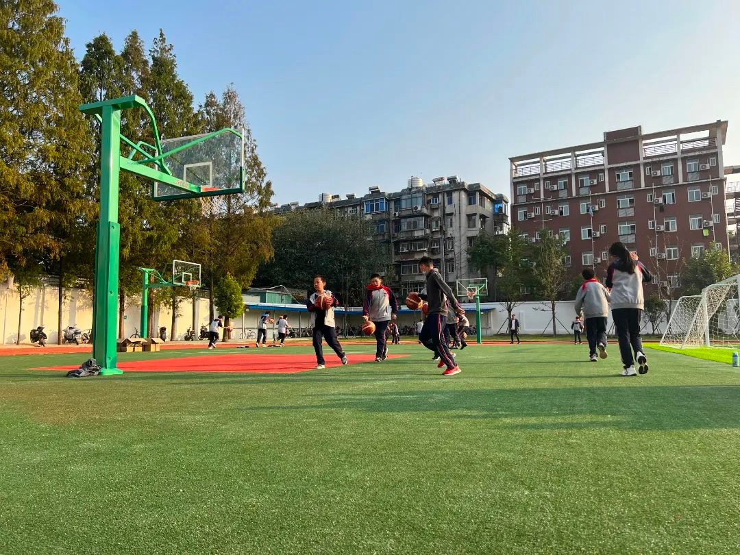 武汉体育中考三大球,三大球类武汉中考可以自己选吗