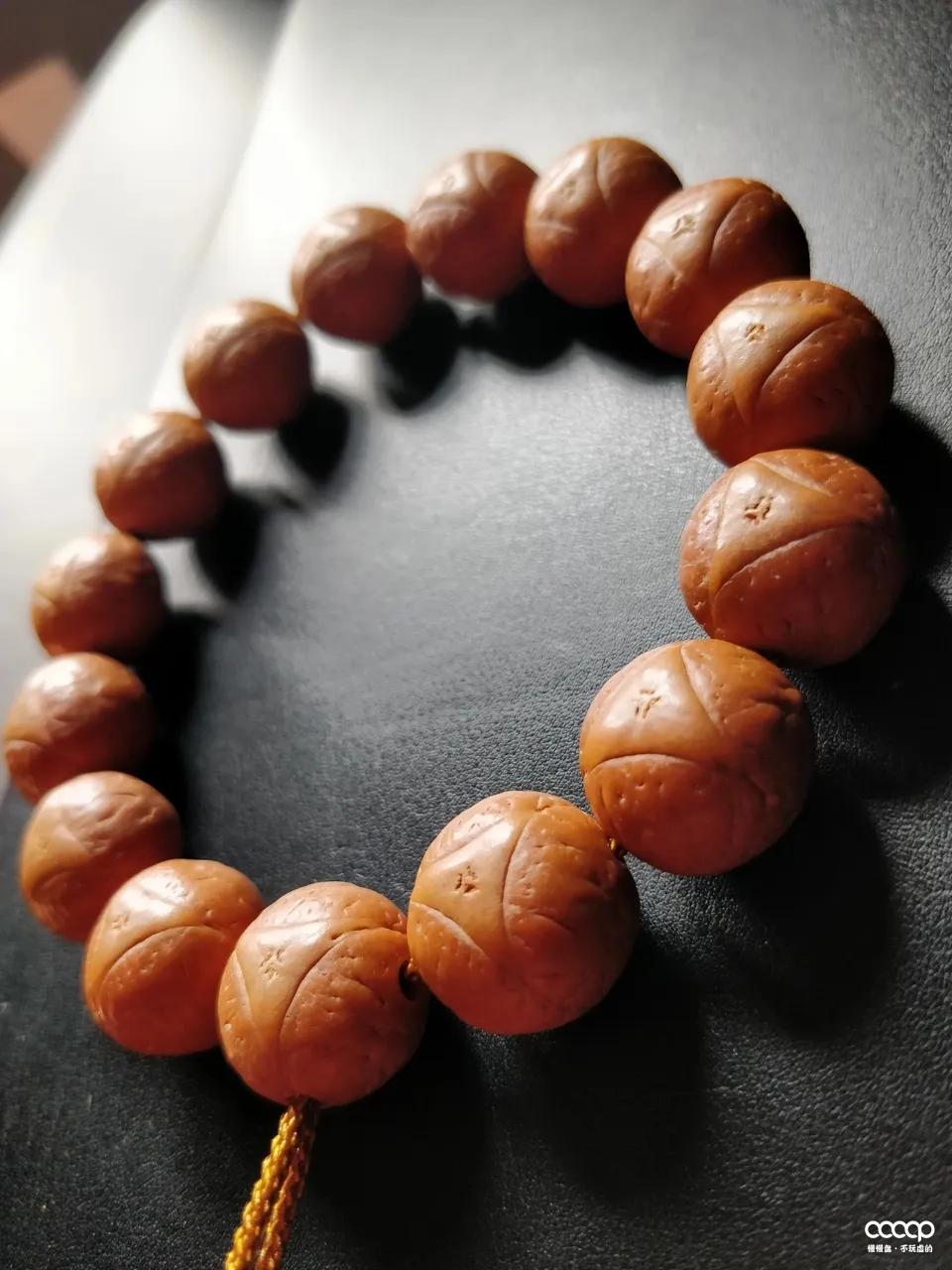 凤眼油盘,凤眼手盘还是手套盘包浆快