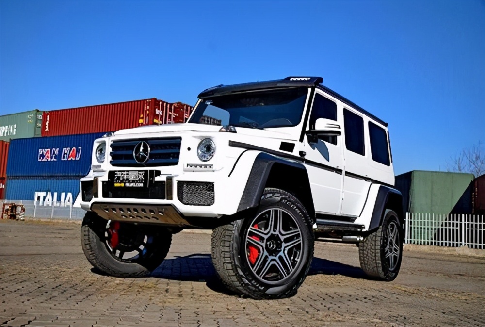 要多少钱才能开奔驰大g,开奔驰大g的人一般属于什么档次