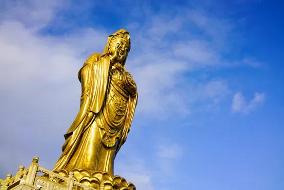 舟山冬天漂亮的海,夏天舟山海边天空