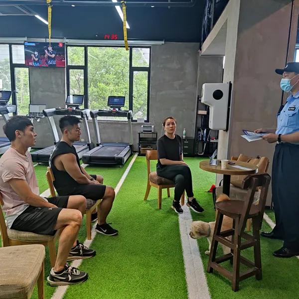 吕其明七一勋章海报,吕其明获七一勋章作品