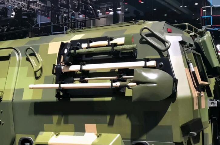 悍马h1与东风猛士谁的更好,军用车东风猛士最新款