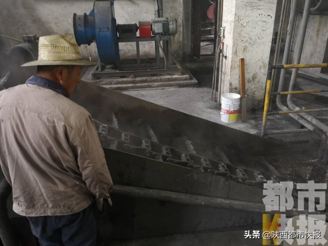 西安迎断崖式降温一夜回到冬天,西安大幅度降温