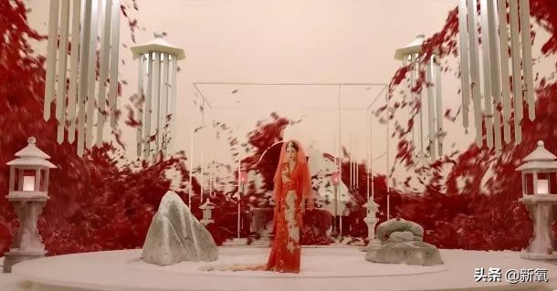 能把正宫红驾驭好,才是一个美人最基本的素质