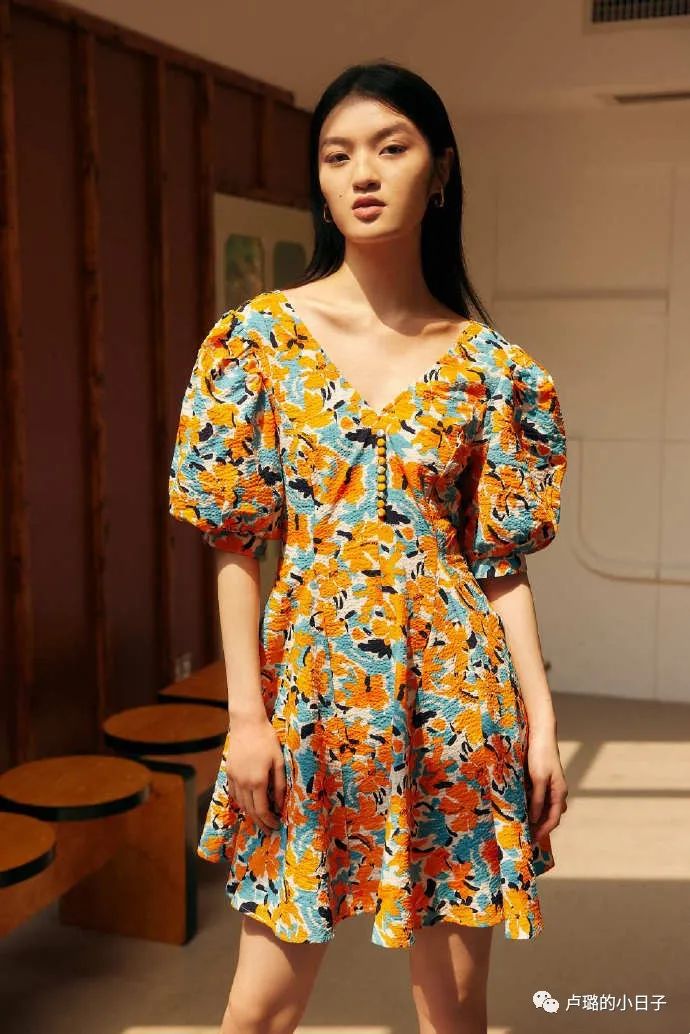 国产大牌服饰高端子品牌有哪些,国产工装服饰品牌十大排行榜