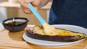 烧烤的蒜蓉烤茄子,木屋烧烤烤茄子做法