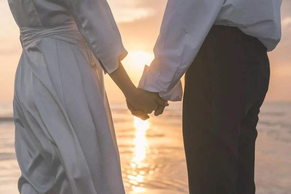 婚前性行为法律态度,怎样正确看待婚前行为讲座