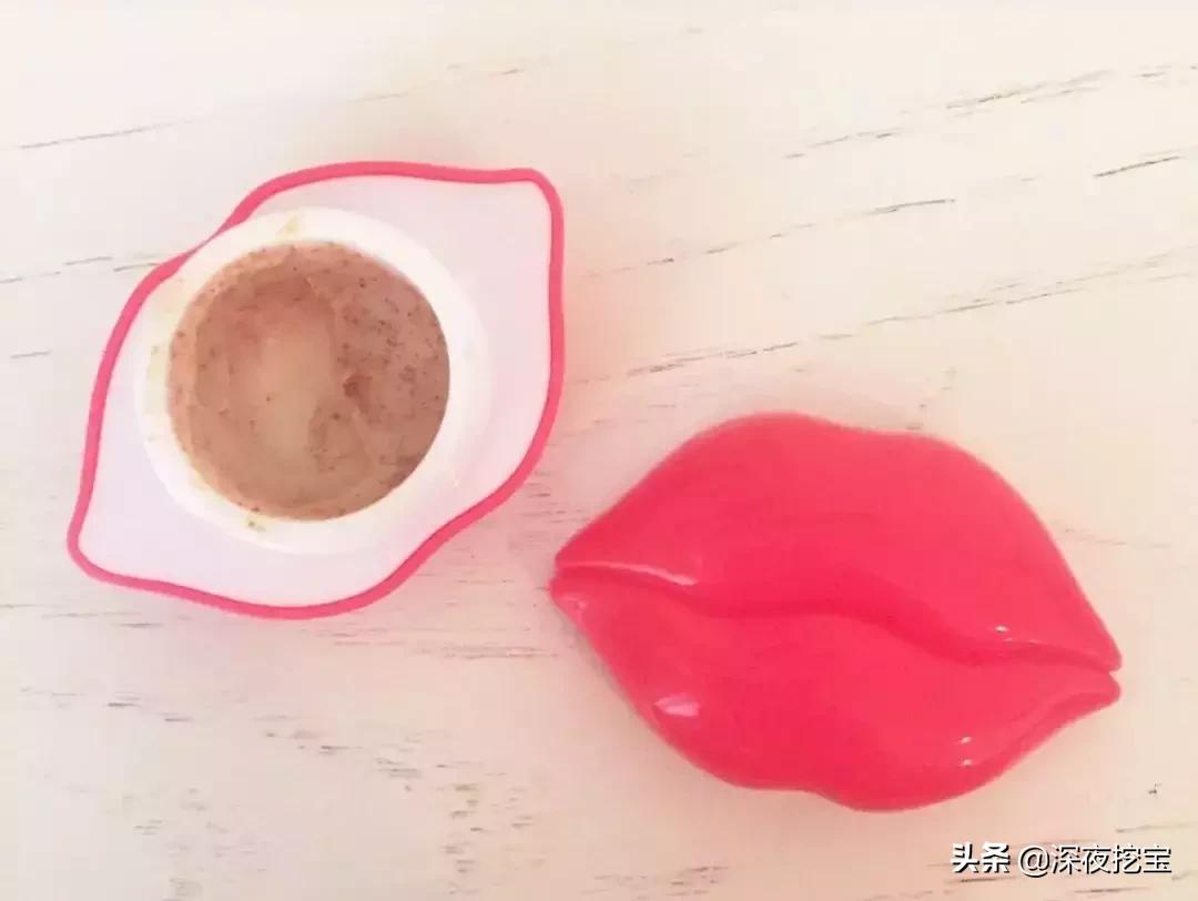 用过那么多口红只有这几支最显白,用了这么多年口红原来扔了这么多