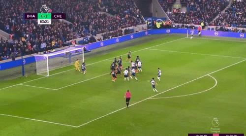 库尔图瓦扑出切尔西远射高清,维拉凌空抽射切尔西