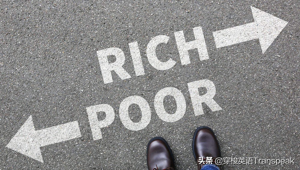 Liveonashoestring难道是说活在鞋带上？