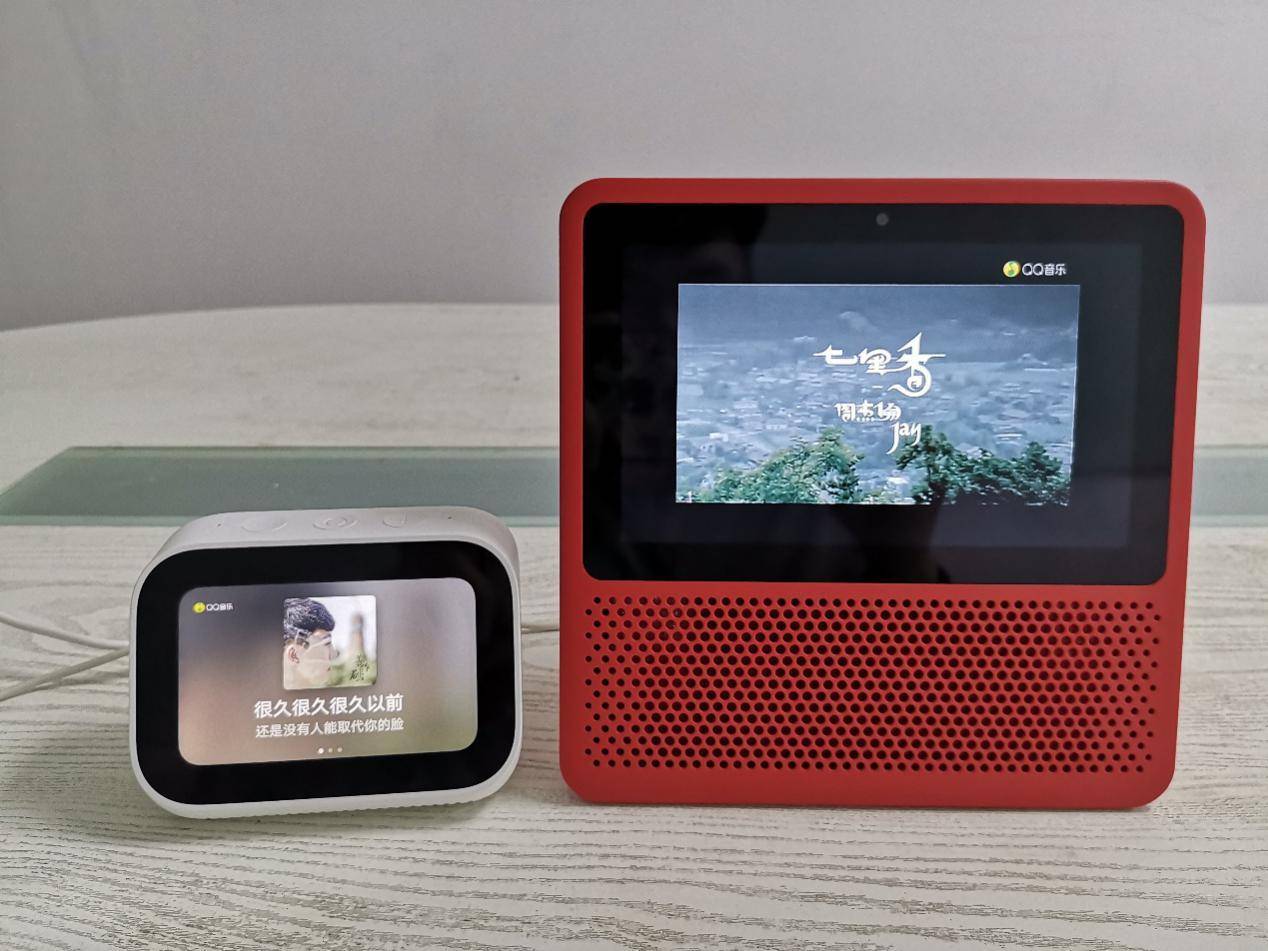 大屏幕vs小屏幕平板,大屏小度在家