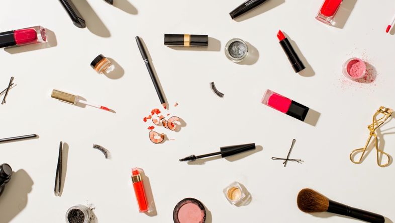 机场免税店真的便宜么,揭秘机场免税店真的便宜吗