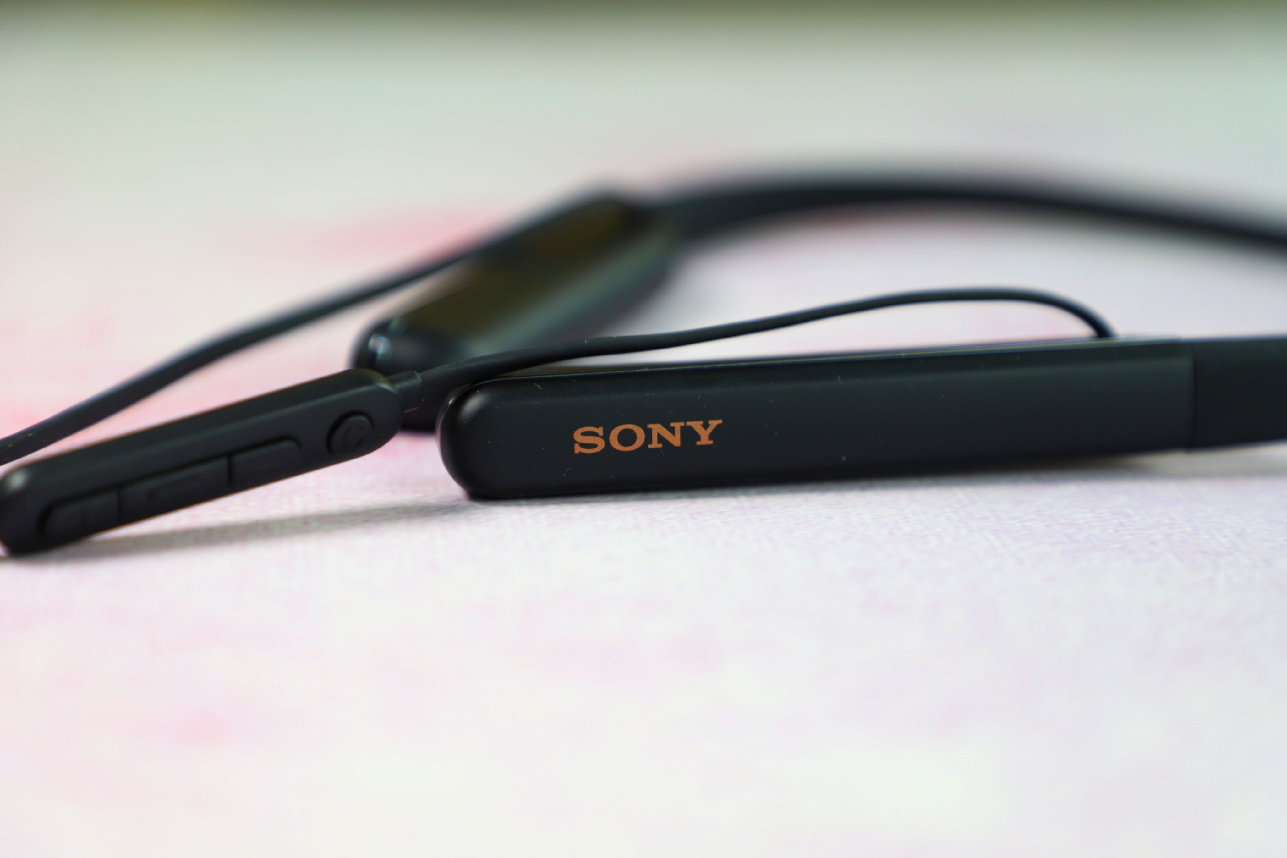 boseqc30和索尼wi1000xm2,索尼wf1000xm3和bose无线降噪耳机