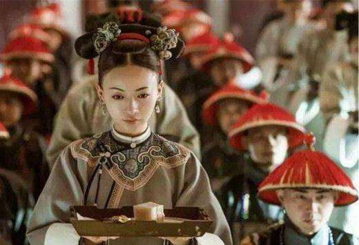 妻子舍不得婢女出嫁,丈夫:我把她收入房中,你们就不用分开了