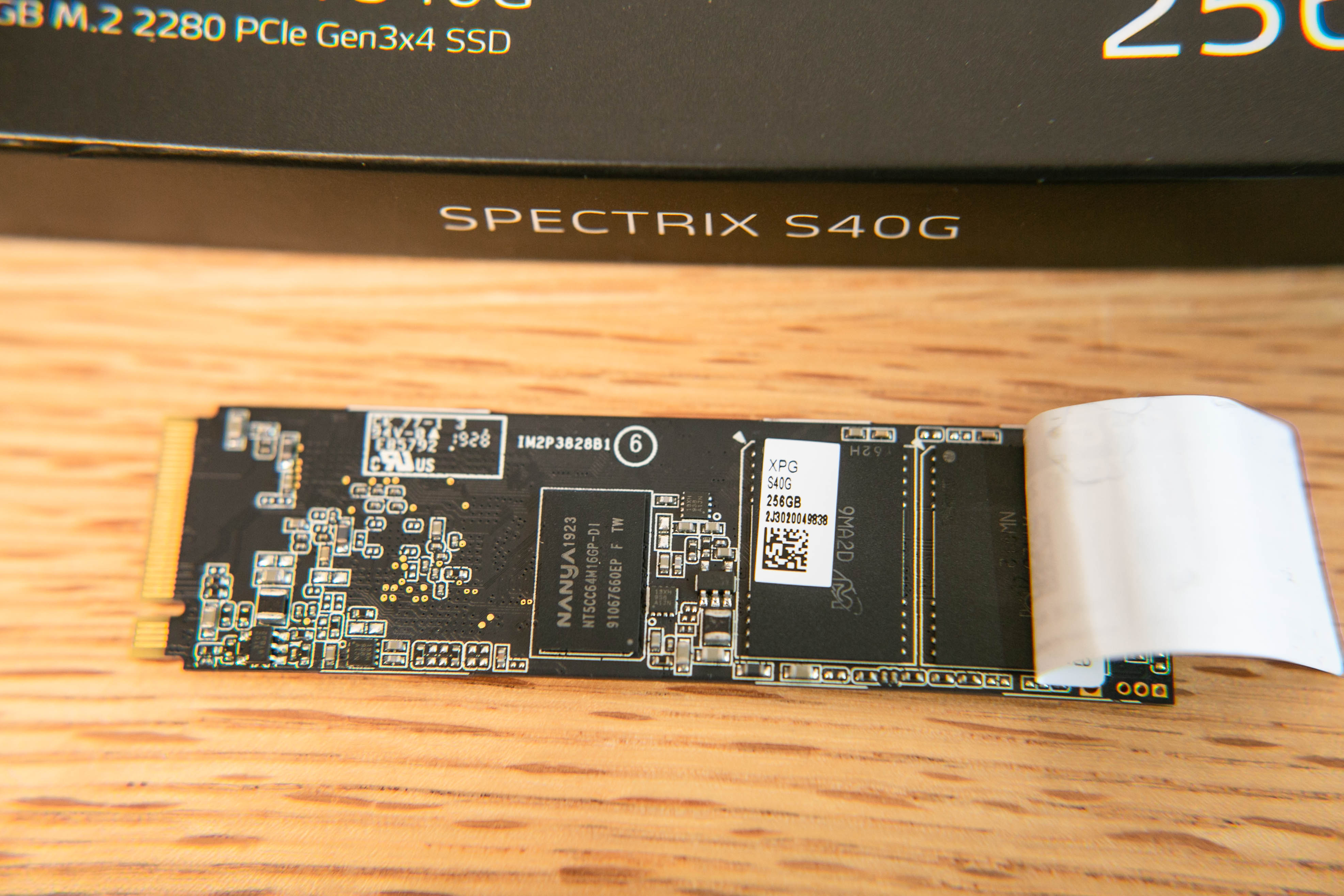 m.2固态硬盘有必要加散热马甲吗,m.2固态硬盘装散热片要撕掉标签吗