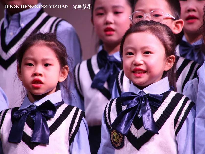 雅歌儿童合唱团，哈尔滨音乐舞台上的小星星